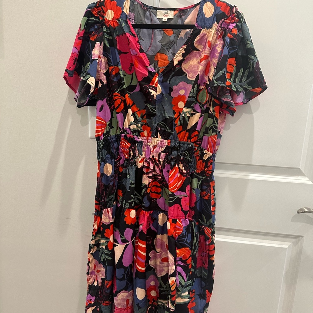 Floral V-Neck Midi Dress in Multicolor